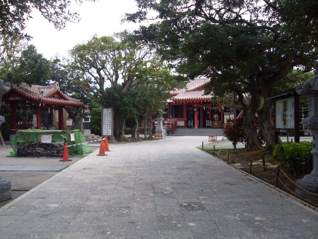 VLUU L100, M100 / Samsung L100, M100